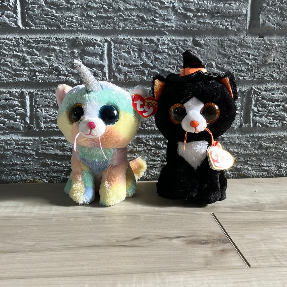 Pair of TY beanie boos cats